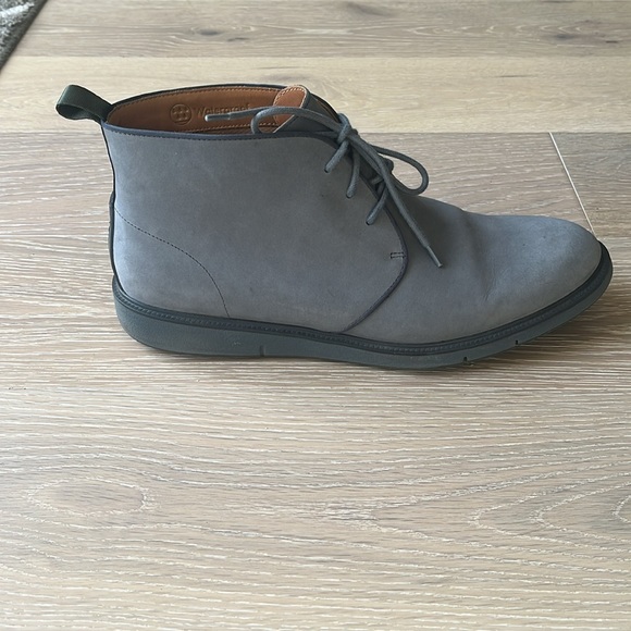 Grey Chelsea Boots - Picture 6 of 9